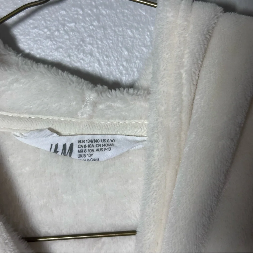 H&M Girls Kids White Cream Pullover Unicorn‎ Hoodie Sweater size 8/10.